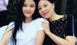 岳红女儿最新爆料,揭秘母亲鲜为人知的往事